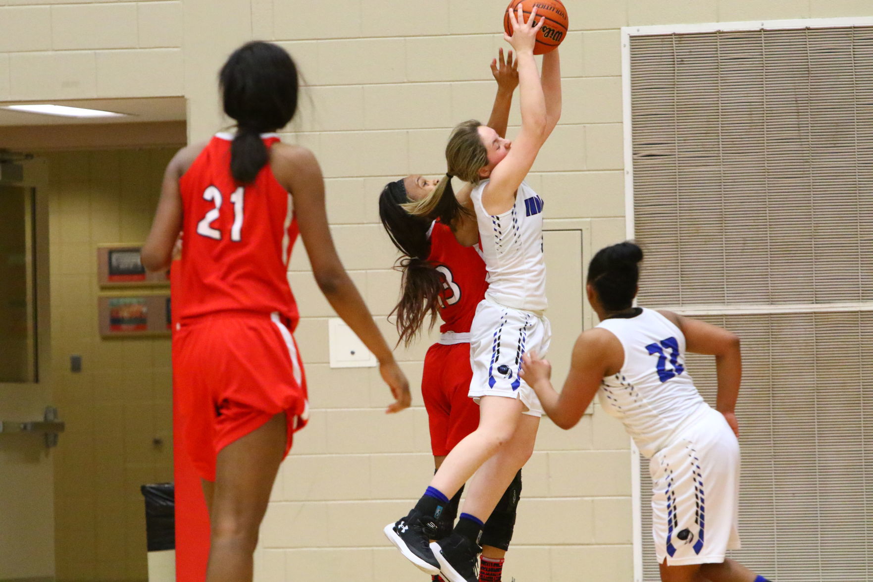 Gallery: Girls Basketball Sectional Finals - E.C. Central vs. Lake Central